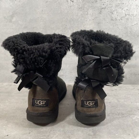 UGG Australia Womens Mini Bailey Bow II Sz 5 Winter Boot Chocolate Brown 1002954 - Picture 2 of 7
